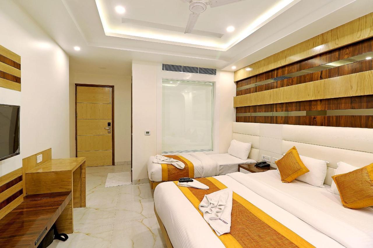 Hotel York Legacy -3 Minutes Walk From New Delhi Railway Station 'The 5 Star Ambience' Newly Built Εξωτερικό φωτογραφία