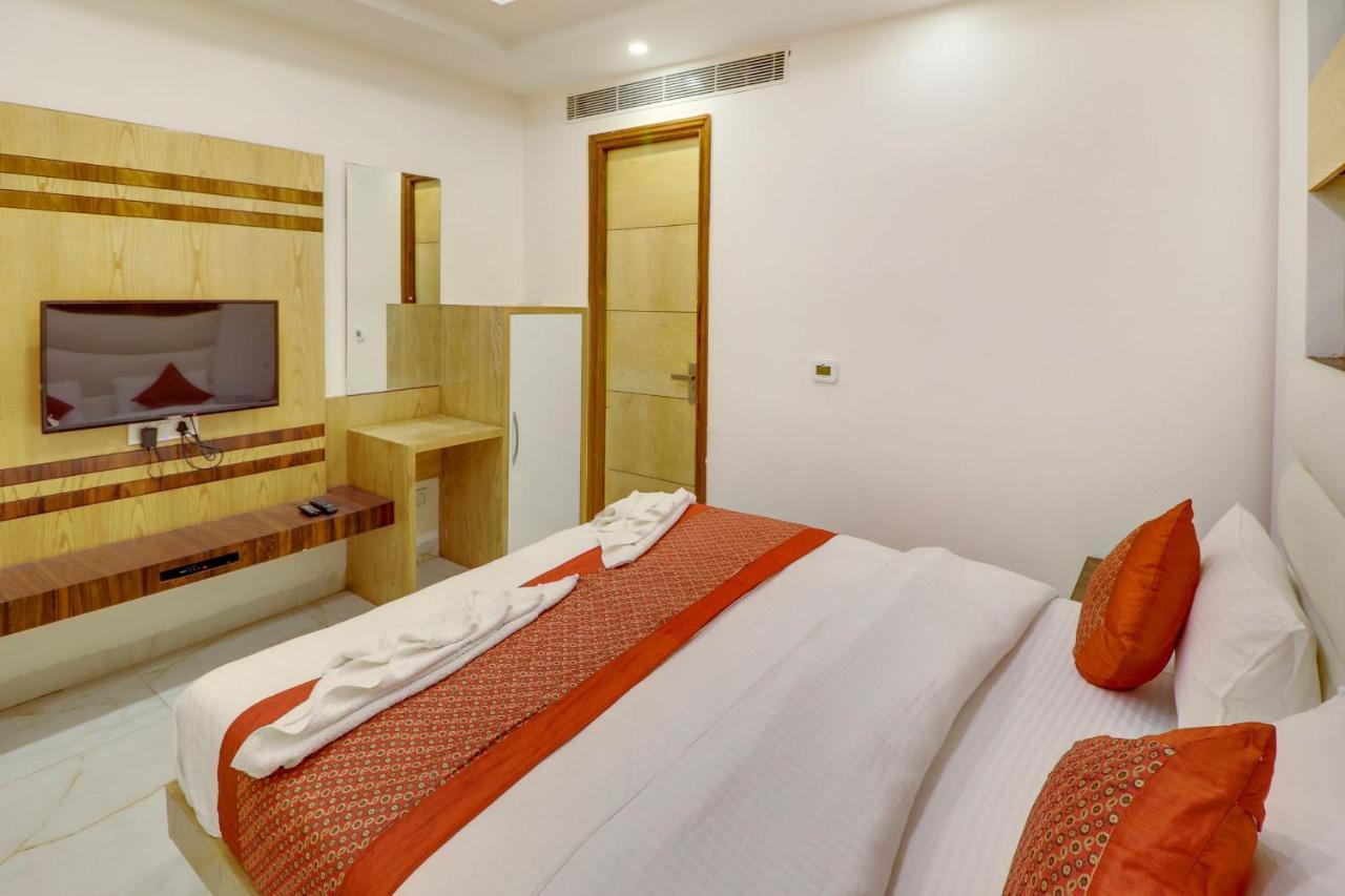 Hotel York Legacy -3 Minutes Walk From New Delhi Railway Station 'The 5 Star Ambience' Newly Built Εξωτερικό φωτογραφία